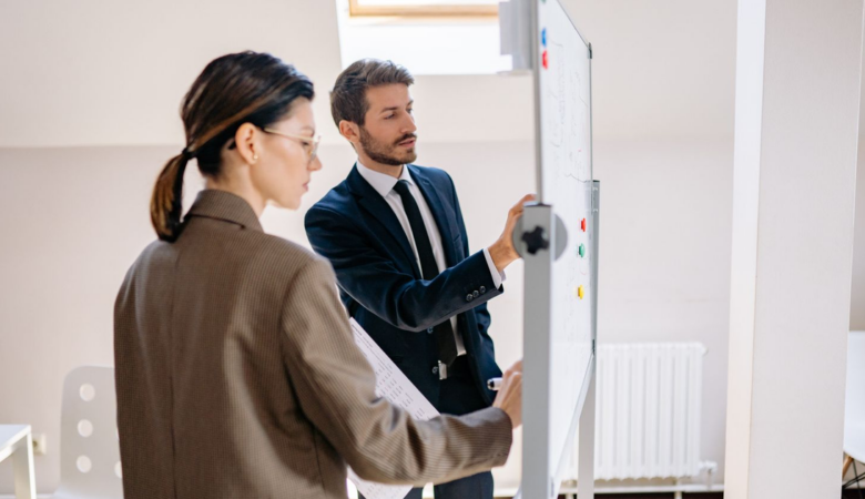 Plan de marketing digital 2027: cómo fijar prioridades entre web, publicidad, SEO e IA