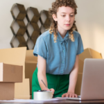 store owner and developer choosing an ecommerce platform between Shopify, WooCommerce and a custom build