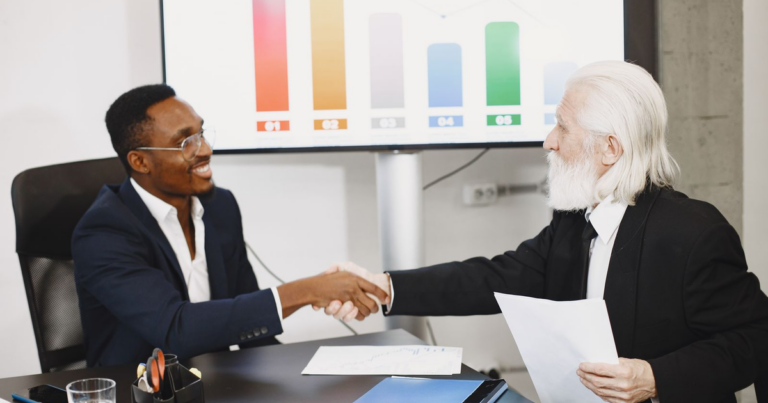Как написать кейс для B2B, который приводит клиентов, даже если клиент не разрешает называть себя и цифры